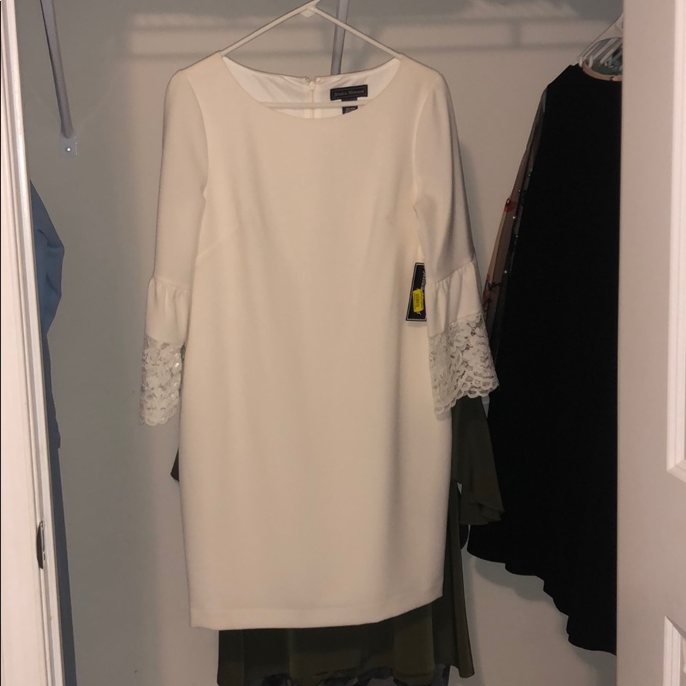 White Jessica Howard dress never worn with tag